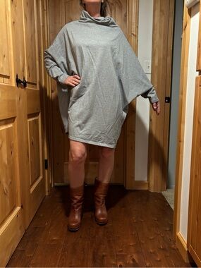 Cozy Oversized Grey Sweatshirt Dress